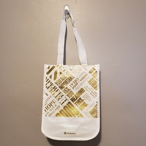 Lululemon bag